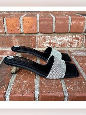 Good American Kickstand Slide Kitten Heel Sandals Rhinestone Black Diamond 6.5